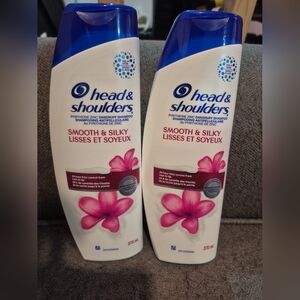 2 New Head & Shoulders Antidandruff Smooth & Silky Shampoo M